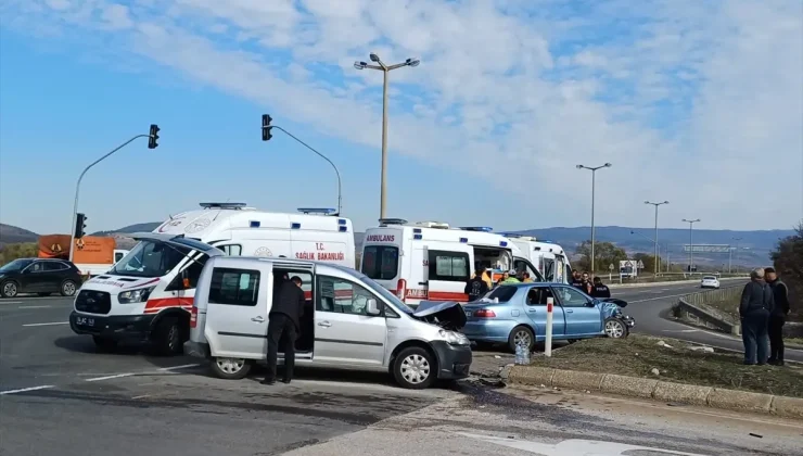 Bolu’da Trafik Kazası: 8 Yaralı